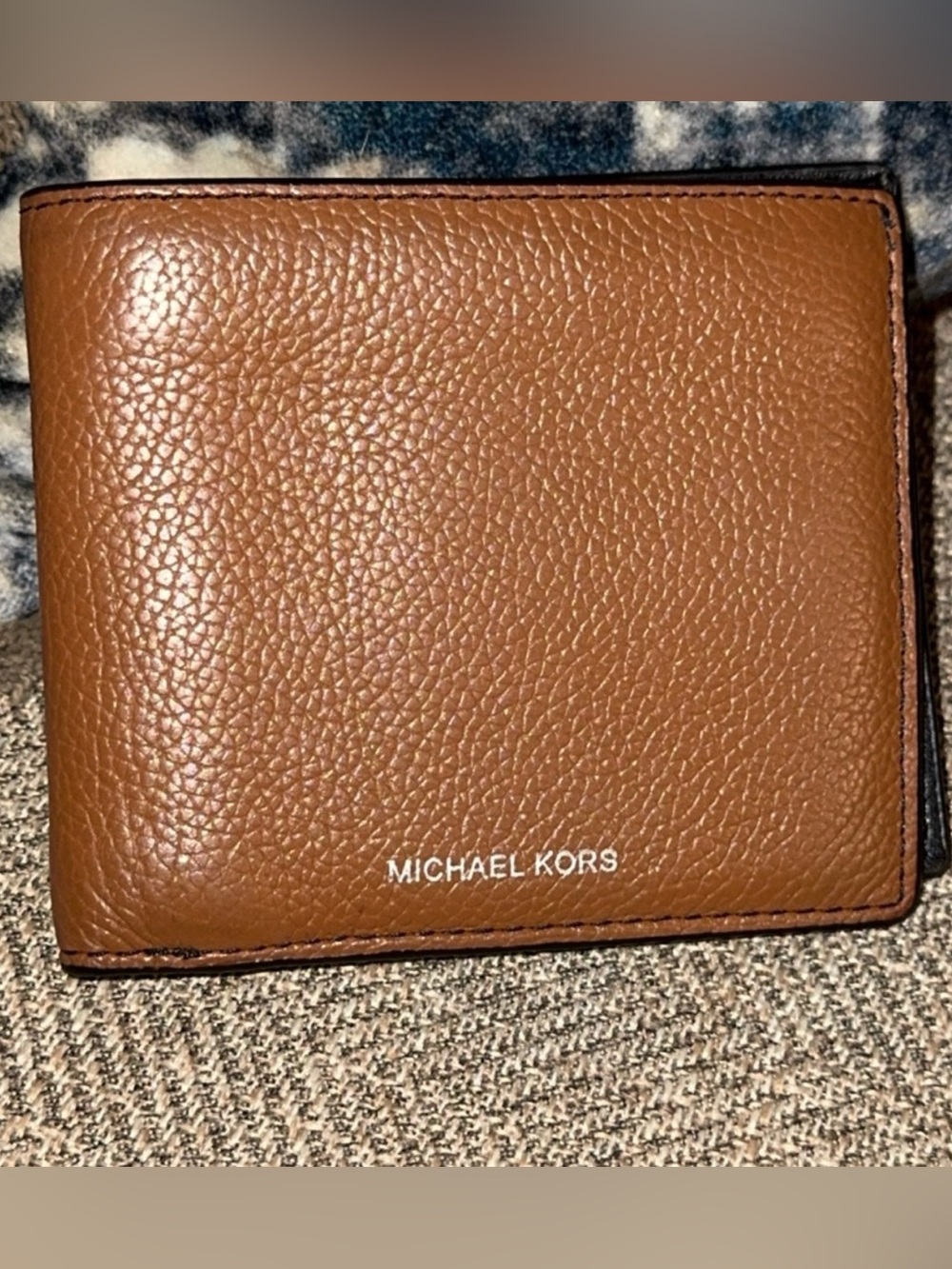 Have 4 wallet for sail